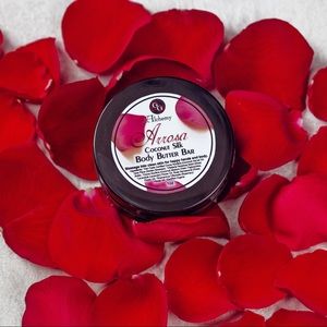 Arrosa Coconut Silk Body Butter Bar
1oz